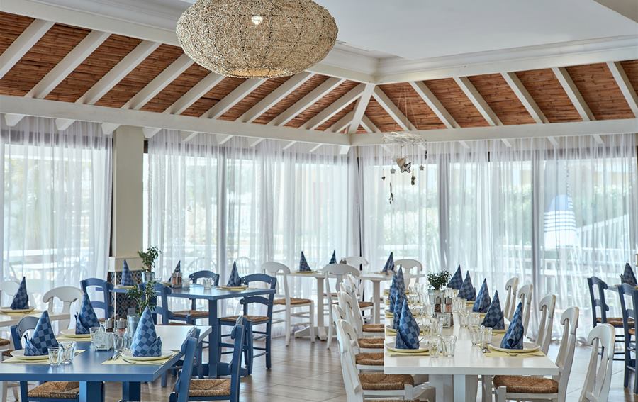 Atlantica Aeneas Resort - Taverna Restaurant