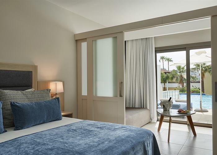 Atlantica Aeneas Resort - PREMIUM FAMILY ROOM SWIM-UP WITH PARTITION AND OUTDOOR WHIRLPOOL